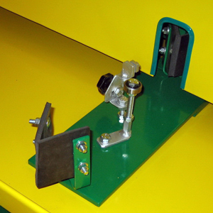 regulējama dimanta asināšanas iekārta lentzāģu slīpripai